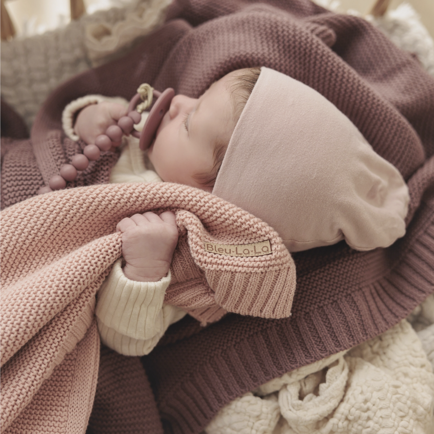 Couverture d'emmaillotage personnalisée en coton de luxe pour bébé