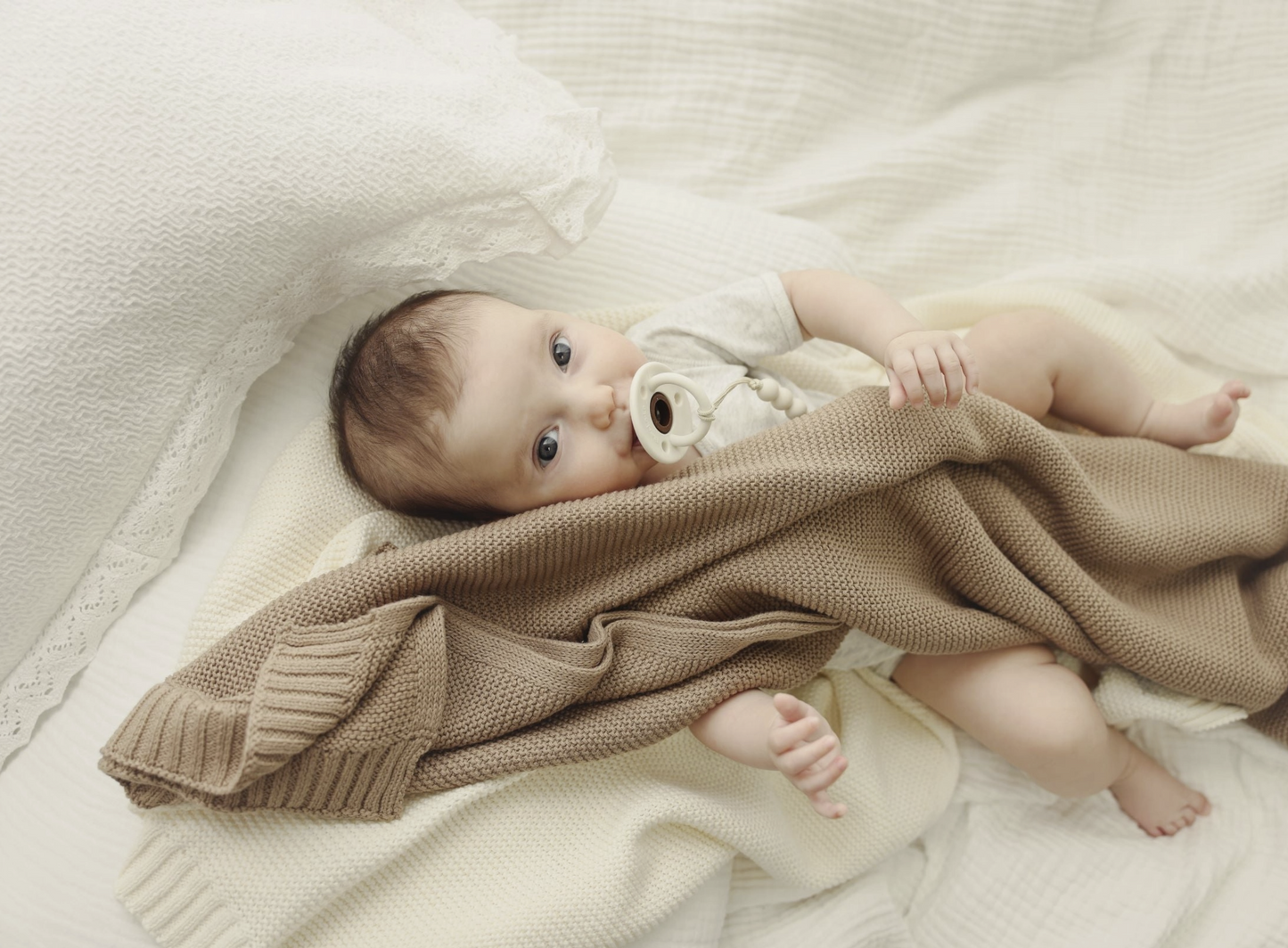 Couverture d'emmaillotage personnalisée en coton de luxe pour bébé